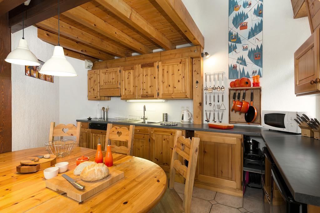 Apartment Vila 1 - Cosy Central Chamonix Loft Exteriör bild
